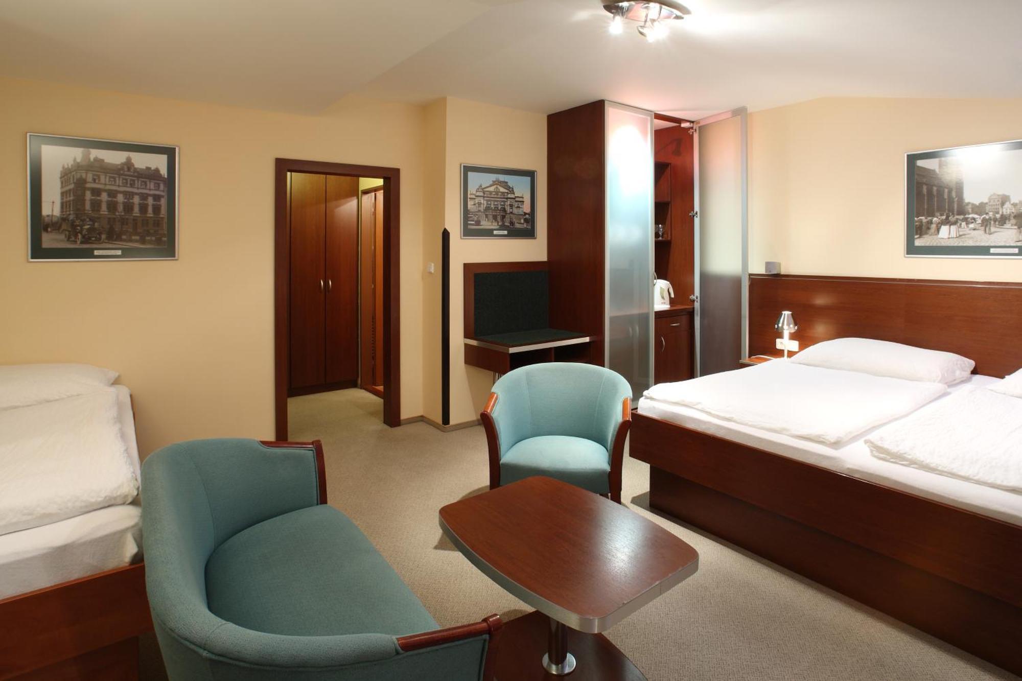 Hotel Palace Plzeň Oda fotoğraf