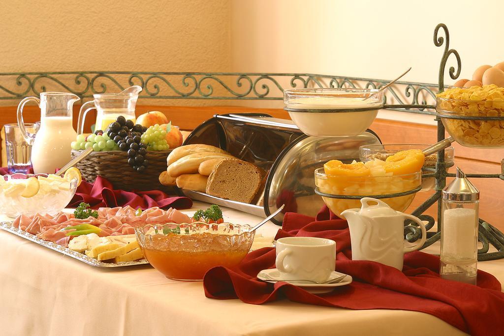 Hotel Palace Plzeň Dış mekan fotoğraf